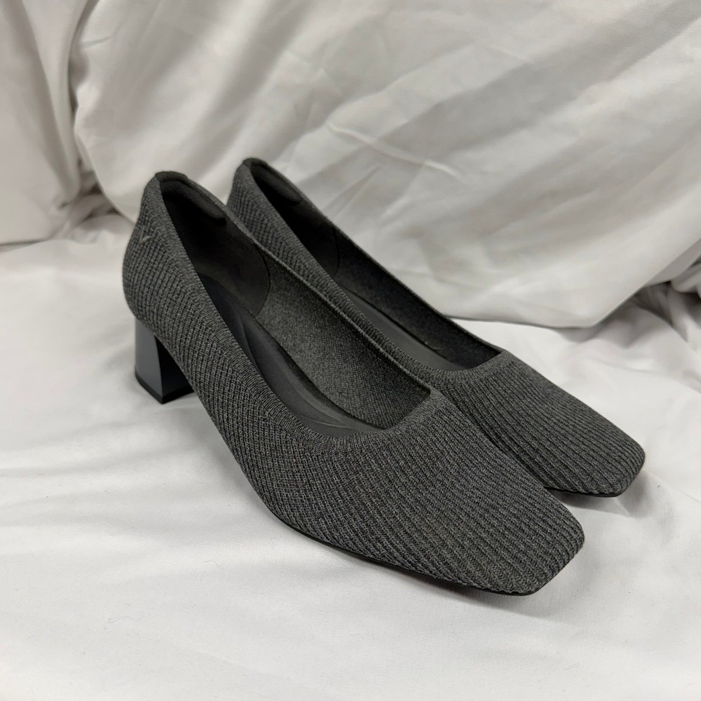 Vivaia $159 Women's Square-Toe Margot Chunky Heels Monroe in Rich Grey Sz 10